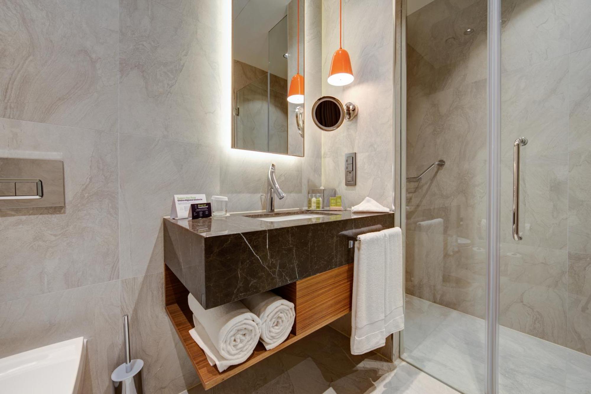 Doubletree By Hilton Adana Hotel Ngoại thất bức ảnh